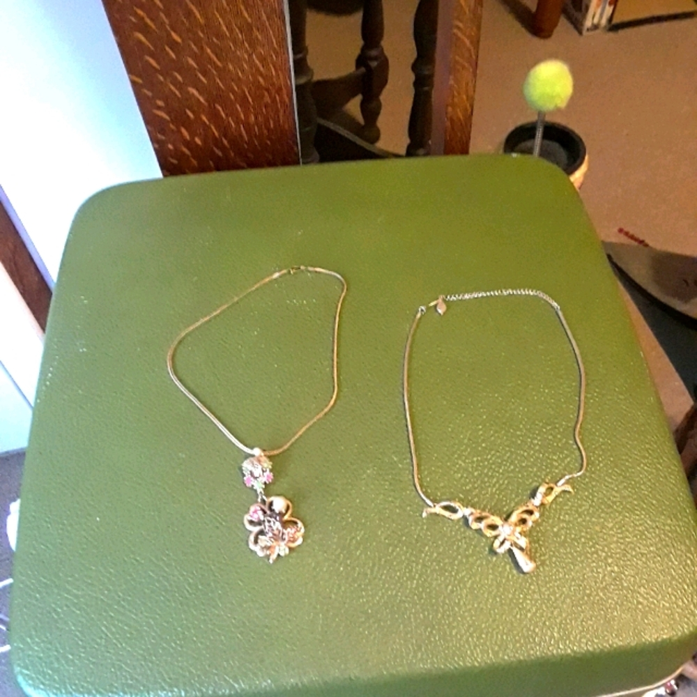 COPY - $9 @ Vintage Chokers